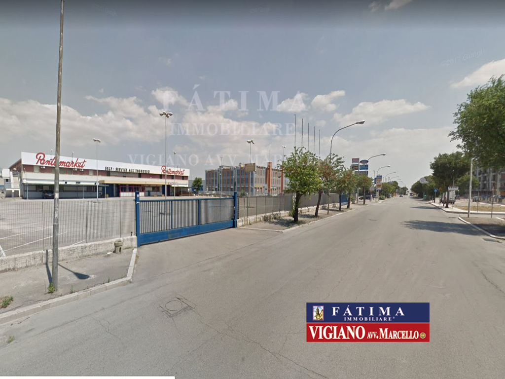 FOGGIA – VENDESI – CAPANNONE IN CORSO DEL MEZZOGIORNO