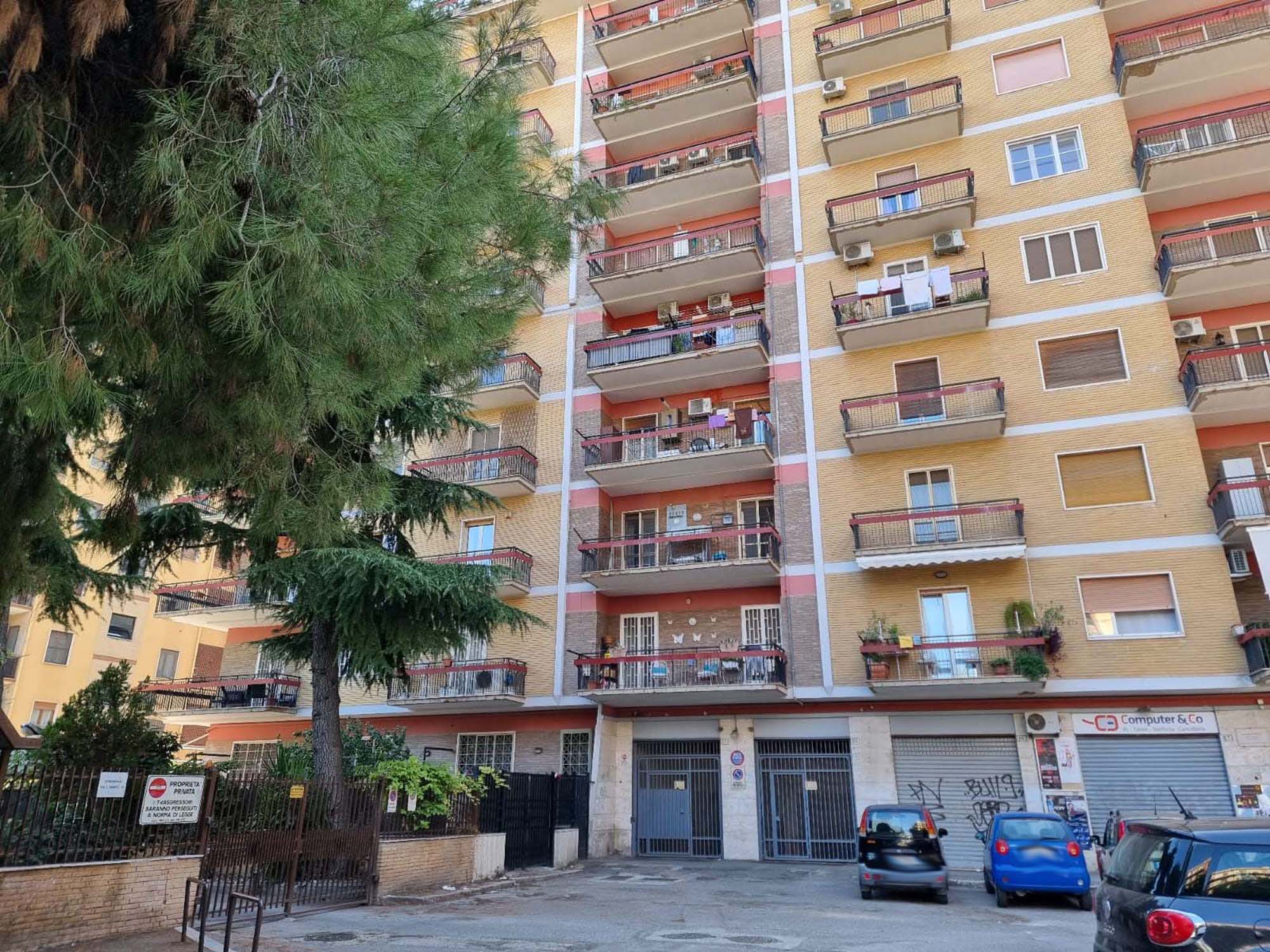 FOGGIA – VENDESI – VIA GRIECO – BOX AL PIANO INTERRATO – MQ. 26 CAT.