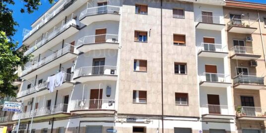 FOGGIA – VENDESI – V.LE OFANTO 207/A – VANI 4/MQ.145 CAT, CAPPOTTO+ALTRI LAVORI