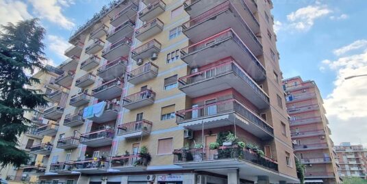 FOGGIA – VENDESI – VIA GRIECO,37 – 2° PIANO – VANI 3/MQ. 129