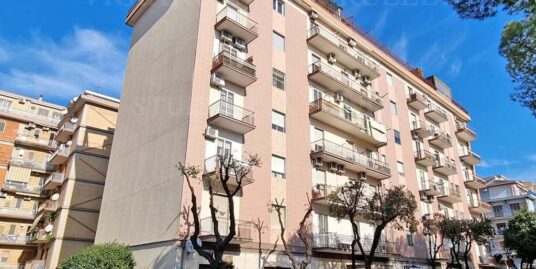 FOGGIA – VENDESI – VIALE MICHELANGELO N. 196 – ATTICO 7° PIANO – MQ. 153 CAT.