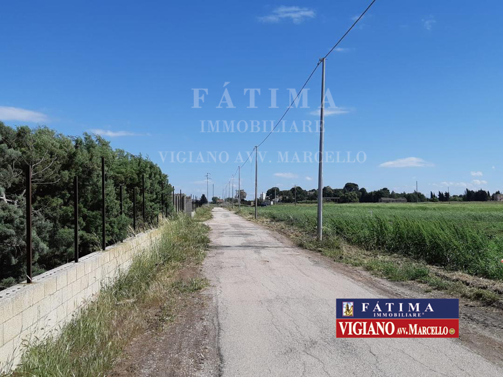 FOGGIA – VENDESI – TERRENO MQ. 13.600 ALL’ INTERNO DELL’ORBITALE  – TRATTABILI