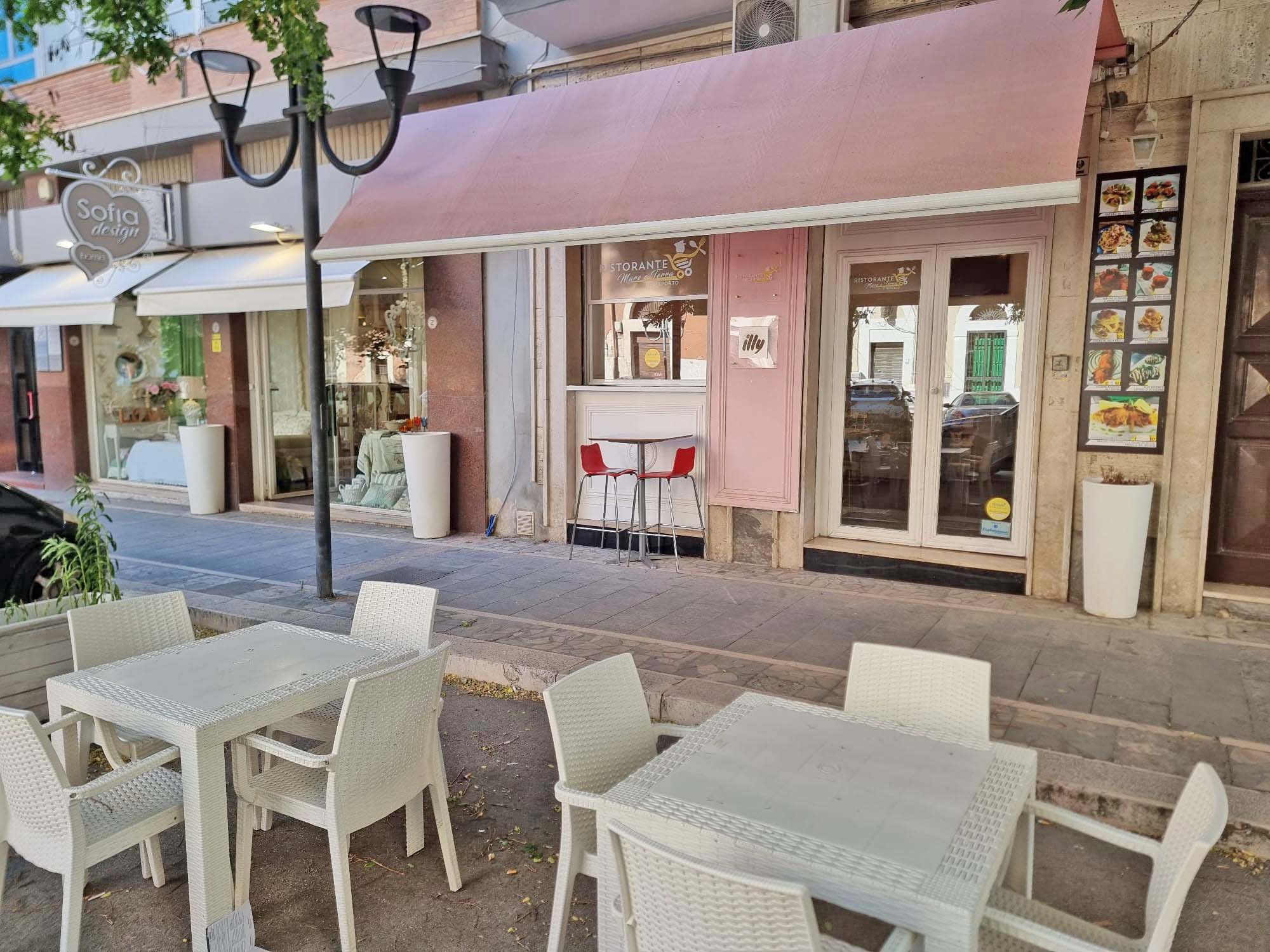 FOGGIA – CEDESI – “RISTORANTE MARE E TERRA” – VIA MATTEOTTI, 62