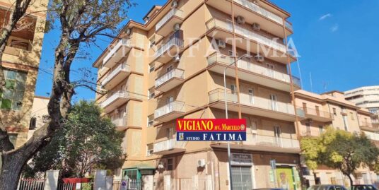 FOGGIA – VENDESI – VIALE COLOMBO, 3° P. – VANI 3/ MQ. 128 CAT. + BOX MQ. 16 CAT